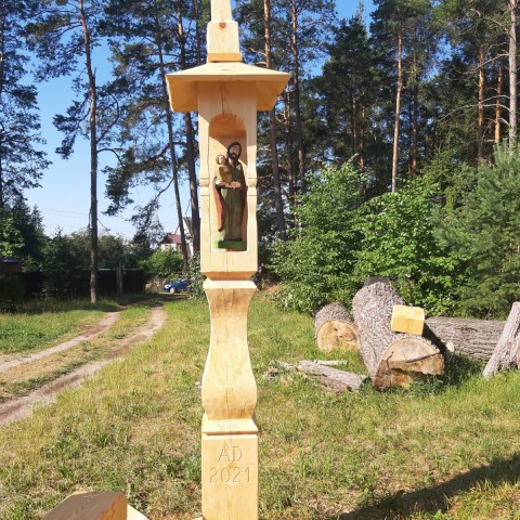 Powiększ obraz: Warsztaty rzeźbiarskie na Kurpiach
