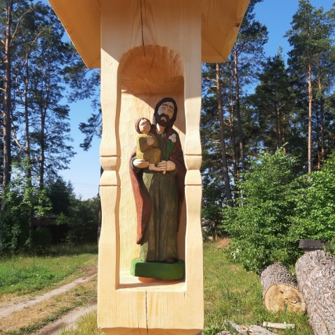 Powiększ obraz: Warsztaty rzeźbiarskie na Kurpiach