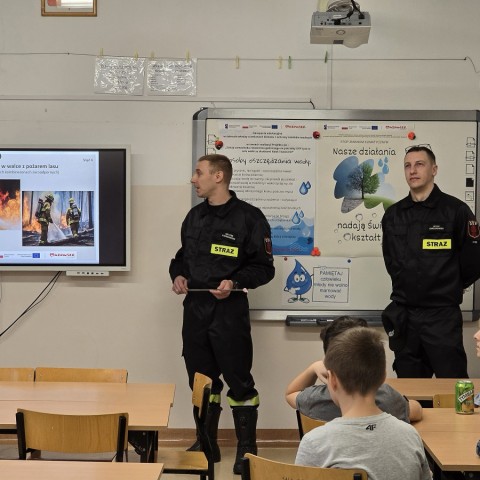 Powiększ obraz: 
