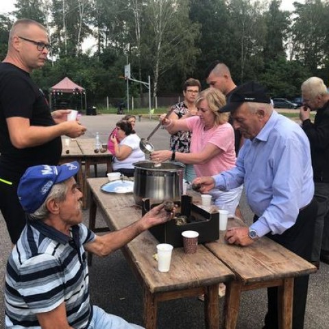 Powiększ obraz: Festyn Rodzinny - Bawimy się bez alkoholu