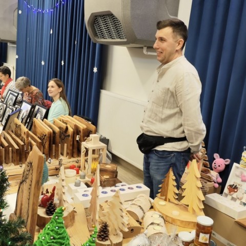 Powiększ obraz: 