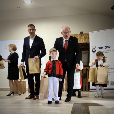 Powiększ obraz: 