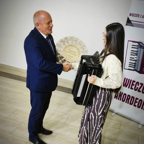 Powiększ obraz: 