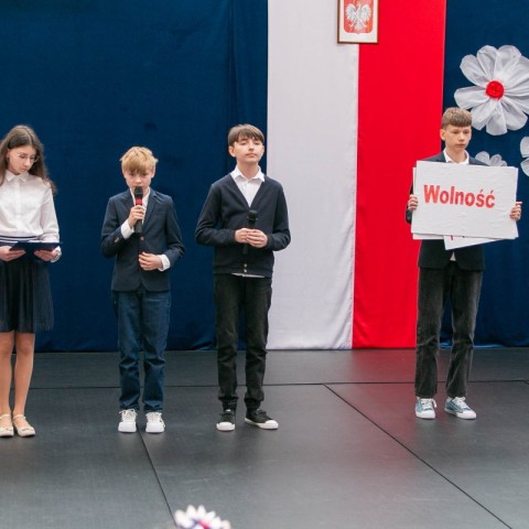 Powiększ obraz: 