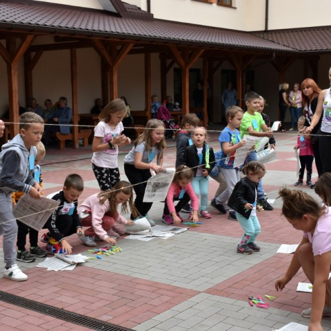 Powiększ obraz: PIKNIK RODZINNY „NASZ WSPÓLNY CZAS”