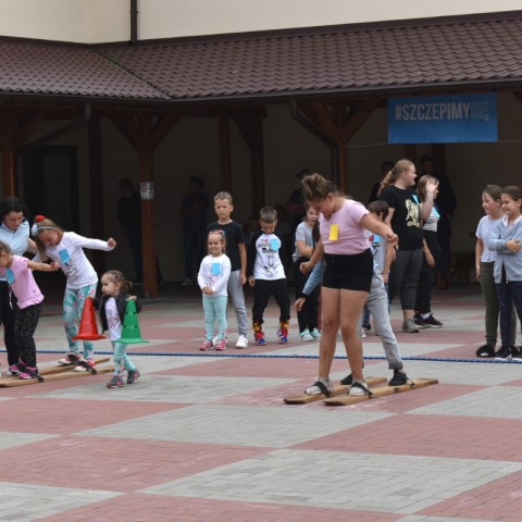 Powiększ obraz: PIKNIK RODZINNY „NASZ WSPÓLNY CZAS”