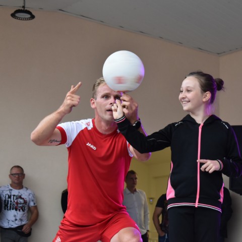 Powiększ obraz: PIKNIK RODZINNY „NASZ WSPÓLNY CZAS”