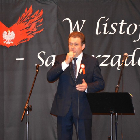 Powiększ obraz: 
