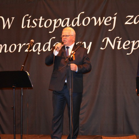 Powiększ obraz: 