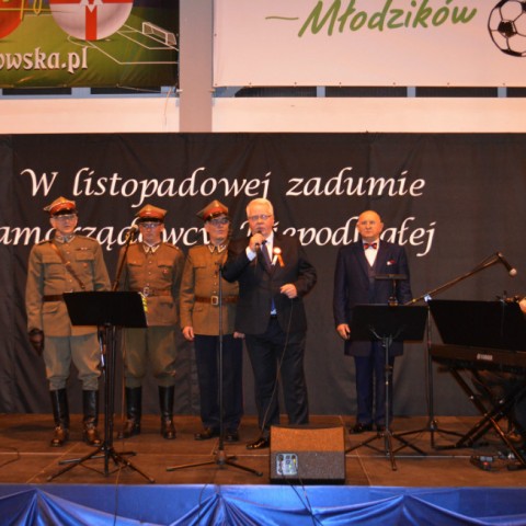 Powiększ obraz: 