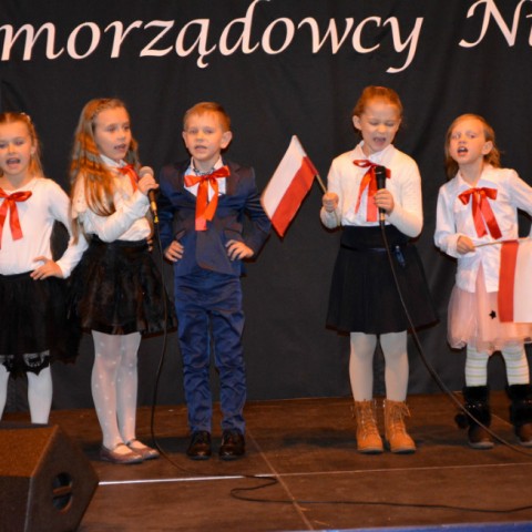 Powiększ obraz: 