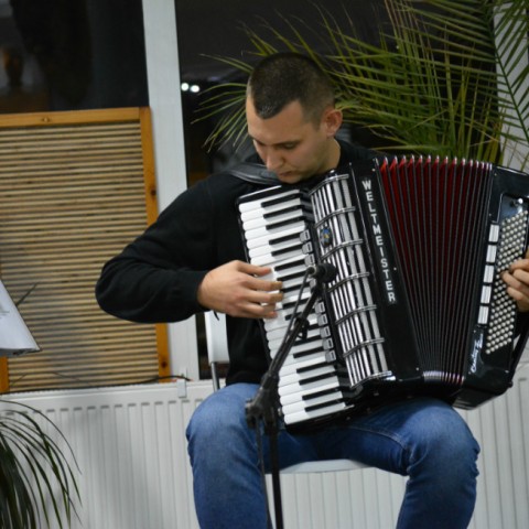 Powiększ obraz: 
