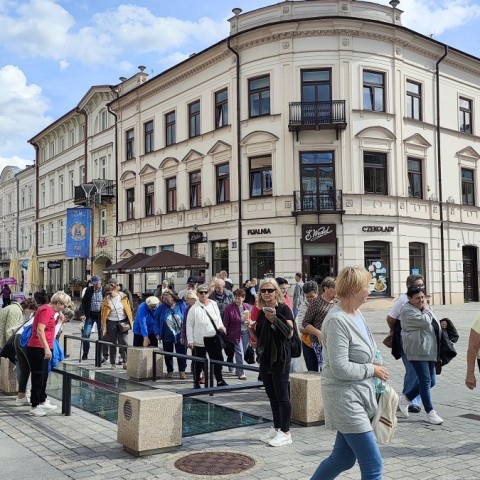 Powiększ obraz: 