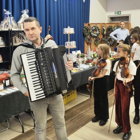Powiększ obraz: 