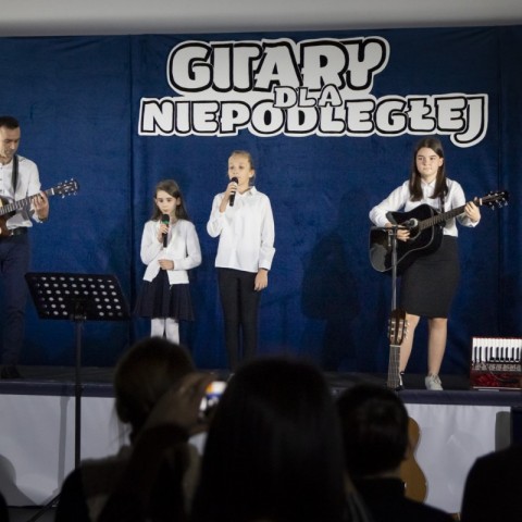 Powiększ obraz: 