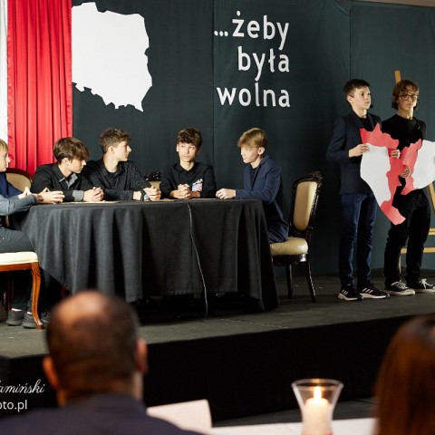 Powiększ obraz: 