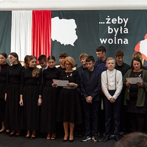 Powiększ obraz: 